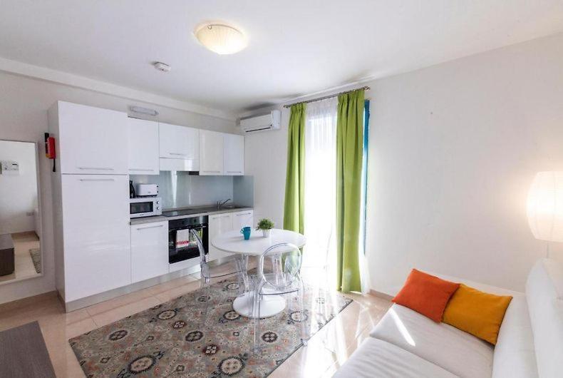 The Caves Apartments Saint Julian's Luaran gambar